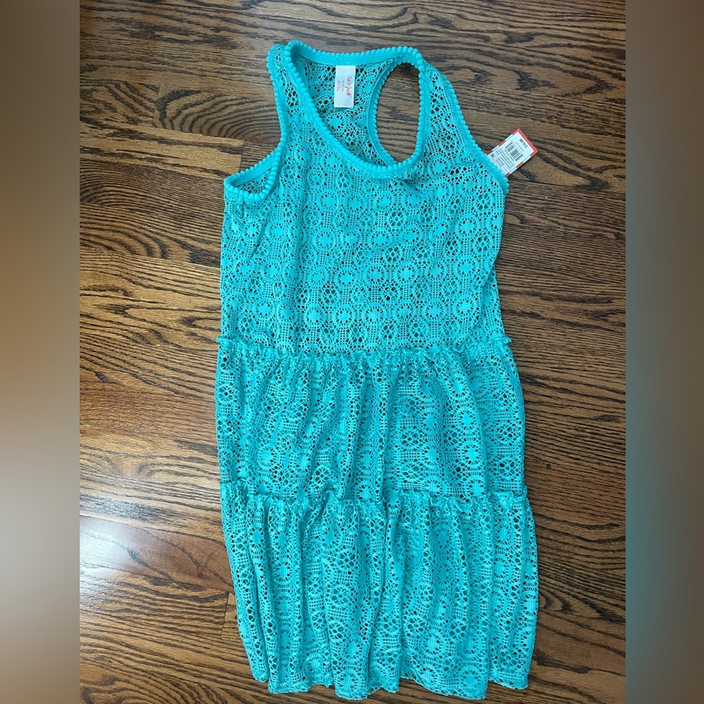 Girl’s swimsuit cover up